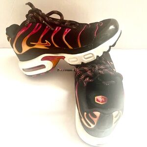 Nike girls airmax size 11c